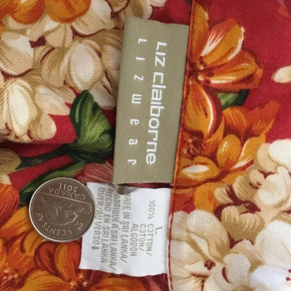 Vintage Liz Claiborne Lizwear Red Floral Button-Up Shirt 100 % Cotton Red  Sz L - Picture 7 of 9